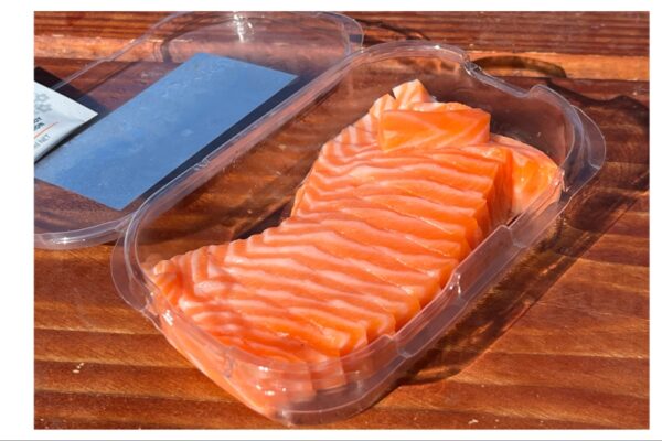 紐西蘭_南島|冰河鮭魚生魚片Mt Cook Alpine Salmon Shop  庫克山必訪景點_Lake Pukaki